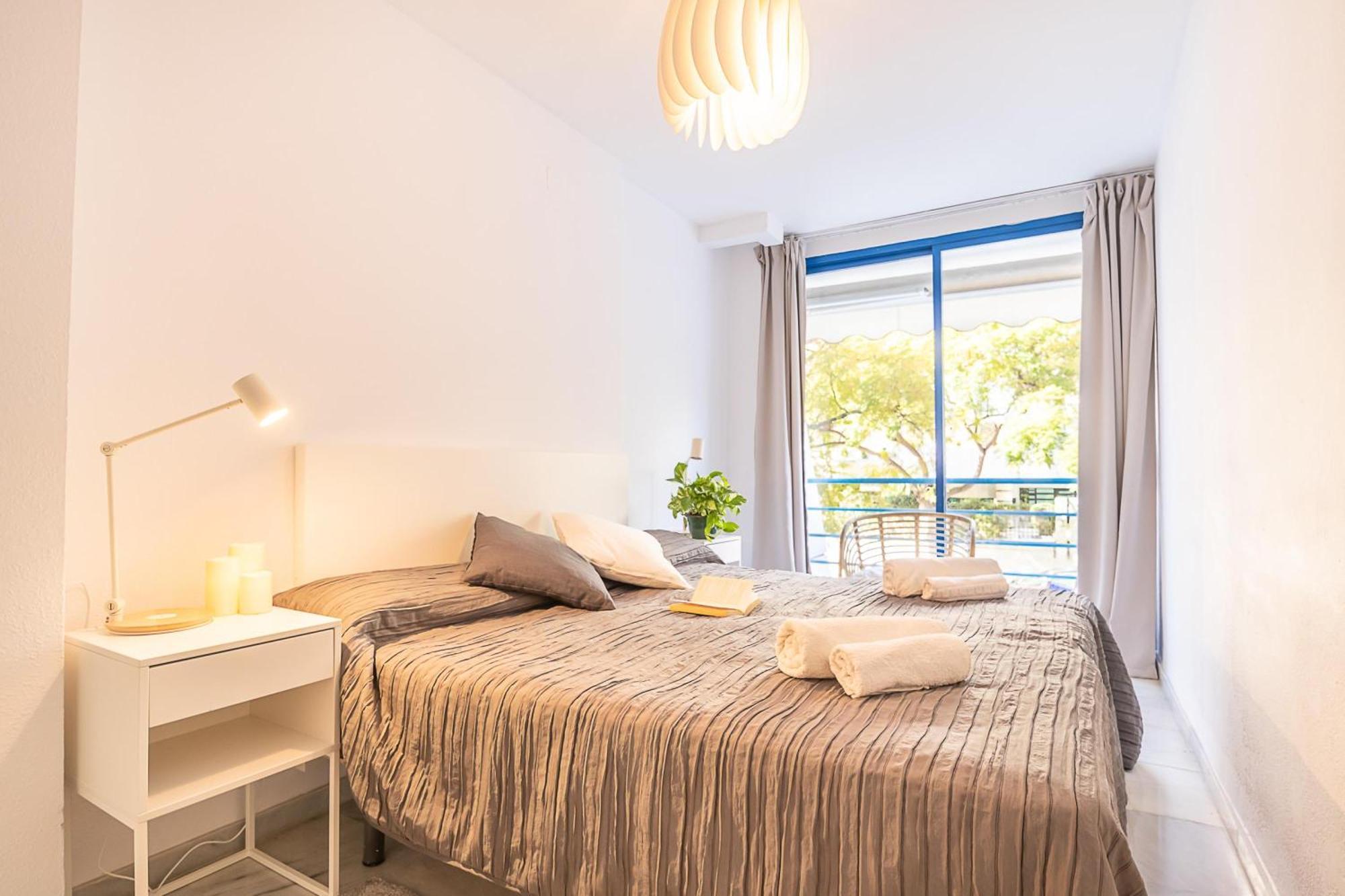 House Apartment *