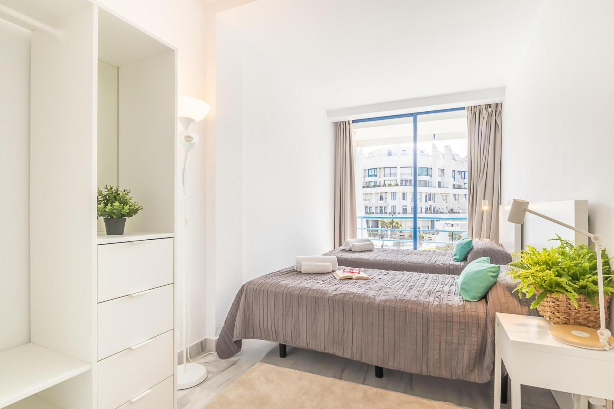 House Apartment *